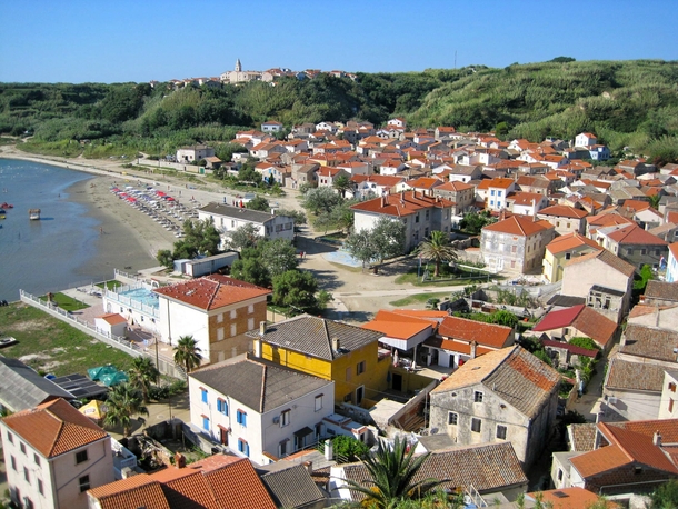 Susak Croatia This is the extent of the tiny island You can walk around the perimeter in  hours 