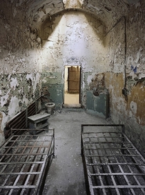 A cell in Eastern State Penitentiary in Philadelphia 
