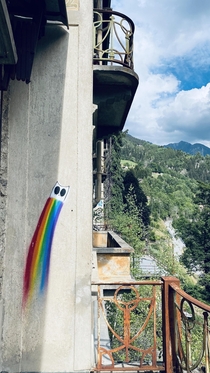 A detail of a graffity rainbow cat in the abandoned Sanatorio del Gottardo I will post a video with shots in the comment if you wanna see more