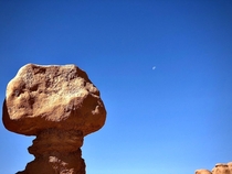 A Goblin and The Moon Goblin Valley State Park 