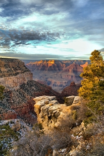 A photo I took this winter at the Bright Angel Trail of the Grand Canyon during sunset One of my personal bests 