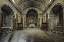 Abandoned chapel in Italy  by Oreste Messina