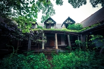 Abandoned estate outside of Pittsburgh 