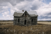 Abandoned farm house in Idaho