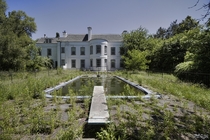 Abandoned Fresh Prince of Bel Air Look Alike Mansion in Toronto Ontario 