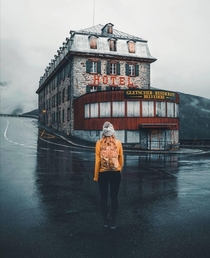Abandoned hotel in the Swiss Alps by Marcel Siebert