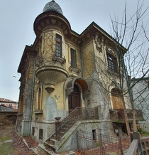 Abandoned house - Bucharest Romania