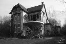 Abandoned house in Doel - Belgium