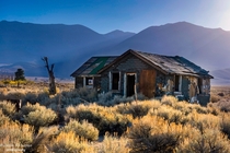 Abandoned House off Highway  June Lakes California  by Jason Refuerzo
