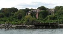 Abandoned Riverside Hospital NYC 