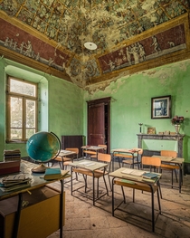 Abandoned school Italy 