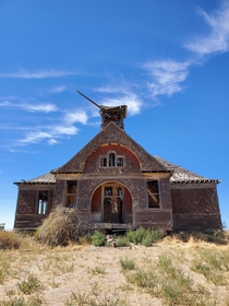 Abandoned schoolhouse in Govan Washington ghost town