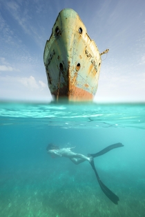 Abandoned Ship off the coast of Turks and Caicos Islands OC ryancline Part 