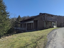 Abandoned store  home - Monticello KY