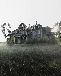 An old abandoned manor in a state of ruin