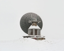 Antenna built for interplanetary connection The Soviet Union was planning to build bases on other planets and prepared facilities for connection which were never used and are deserted now Russia Arkhangelsk region 