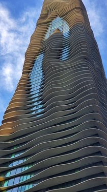 Aqua Building Chicago IL 