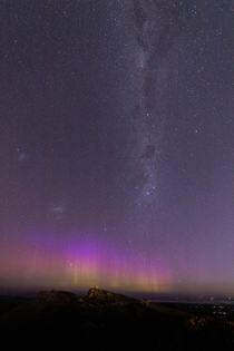 Aurora Australis and Milky Way single exposure Christchurch New Zealand