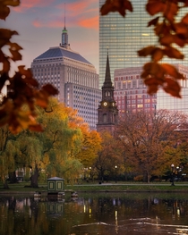 Autumn in Boston 