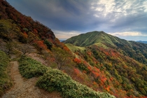 Autumn trekking - the beautiful colors of fall of MtTsurugi Japan  by Makoto D x rJapanPics