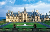 Biltmore House - Asheville North Carolina USA - Chteauesque-style mansion built for George Washington Vanderbilt II in  by New York architect Richard Morris Hunt in the French Renaissance style