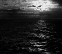 Black and white sea 