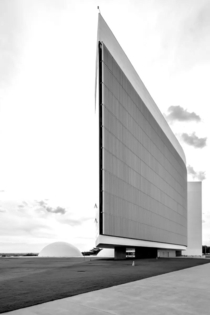 Brasilia Tribunal Superior Eleitoral by Oscar Niemeyer 
