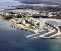 Bruce Nuclear Power- Stations A amp B the largest nuclear power facility in the world by reactor count 