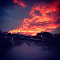 Burning Sky in Norway   x