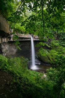 Carpenter Falls plunging over Tully Limestone a rock formation responsible for some of the most stunning waterfalls in New York - Moravia NY OC
