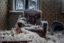 CLOSE-UP Needle ice overtakes an apartment in Yekaterinburg Russia Anastasia Popelka 