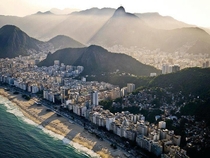 Copacabana Rio de Janeiro  photo by Gustavo Nacht