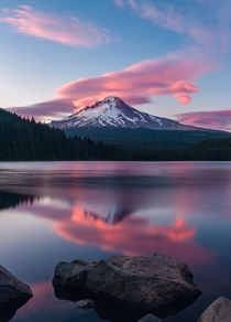 Cotton Candy Skies over Mt Hood and Trillium Lake OR 