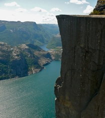 Damn Norwegian natureyou scary Pulpit Rock 