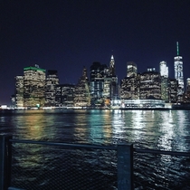 Downtown New York view from the Brooklyn Bridge Promenade 