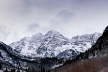Drove in the ice for the first time as a Californian and hiked in the snow to see the gorgeous maroon bells in Colorado 