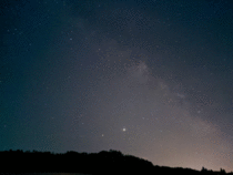 Earth rotation can be seen when two photos are stabilised around the milky way