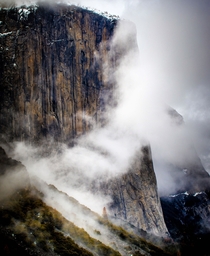 El Capitan in the clouds Yosemite National Park  Photo by Patrick Takkinen