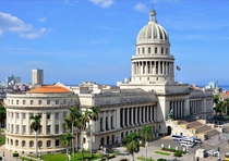 El Capitolo - Designed by Eugenio Rayneri Piedra amp built in  Havana Cuba