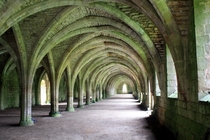 Fountains Abbey N Yorkshire 