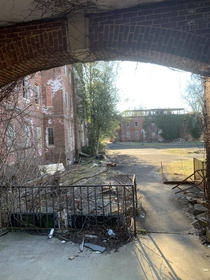 From the campus of the Glenn Dale hospital Scouted it out to explore the outside after learning about it