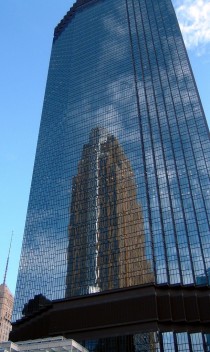 IDS Center by Philip Johnson  reflecting the Wells Fargo Center by Csar Pelli  Minneapolis MN 