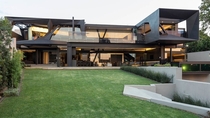 Kloof Road House in Johannesburg 