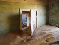 Kolmanskop - abandoned village in southern Namibia Africa  x-post from rtravel_hd