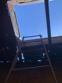Ladder to an infinite sky