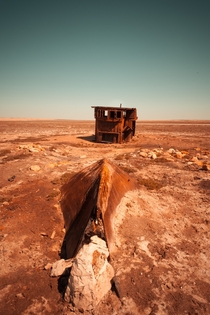 Last chance to sea the rusty boats of Aral Sea  Kazakhstan  Central Asia - La Dent de LOeil 