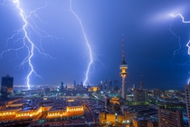 Lightning strikes Kuwait City Kuwait Photographer Mohammed ALSULTAN 