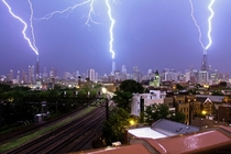 Lightning striking simultaneously on Chicagos three tallest buildings