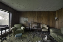 Living Room Inside an Abandoned amp Decayed Time Capsule House in Rural Ontario 