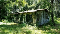 Lovely Murder-Free Quaint House for Sale Near White Springs Florida 